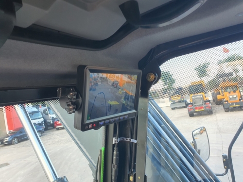 Máy Xúc Đào Bánh Lốp Xinyuan C115 - Hiệu Suất Mạnh Mẽ Cho Công Trình Đa Năng